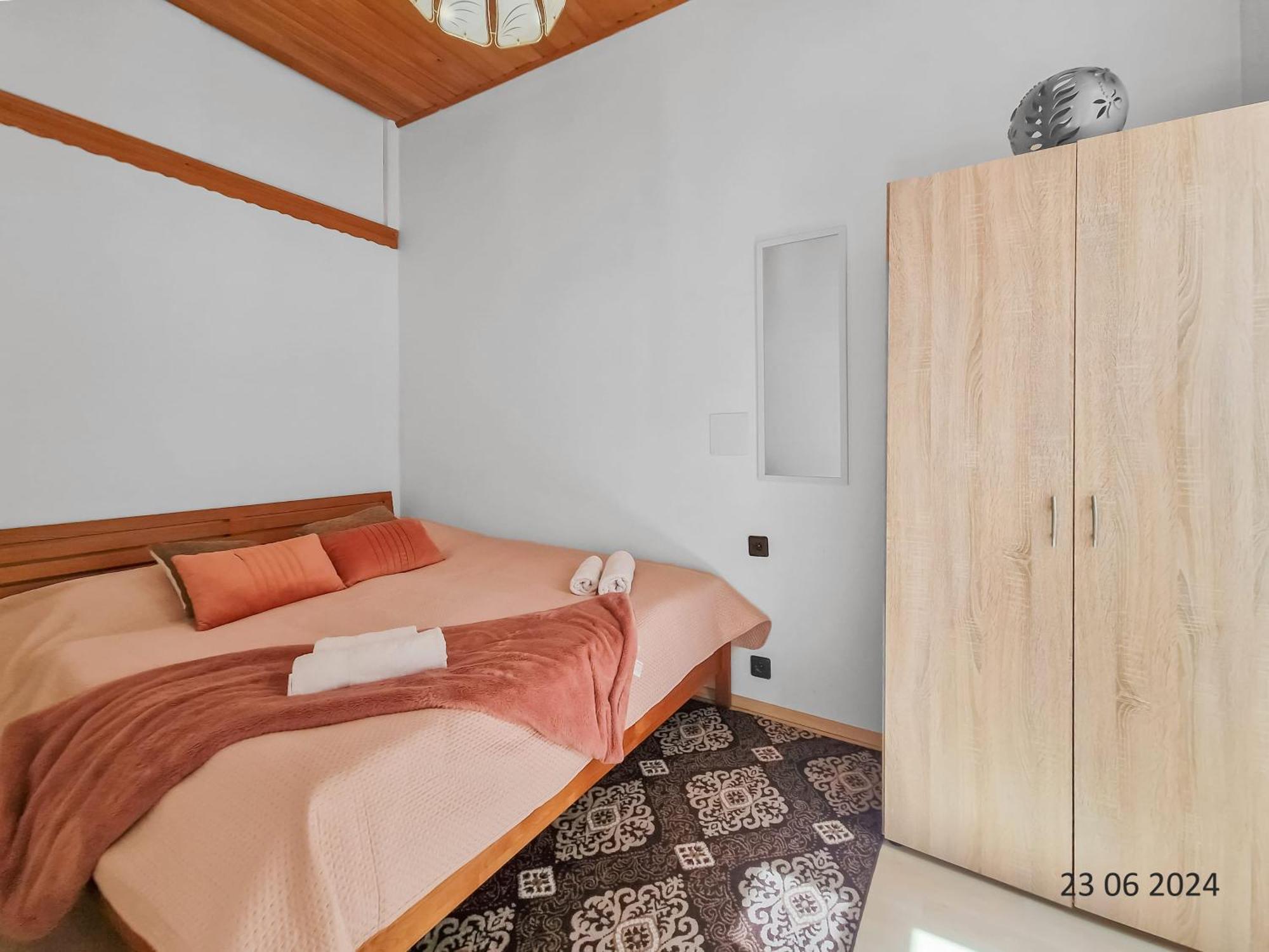 Four-Bedroom, Four King-Size Comfort Wenen Buitenkant foto