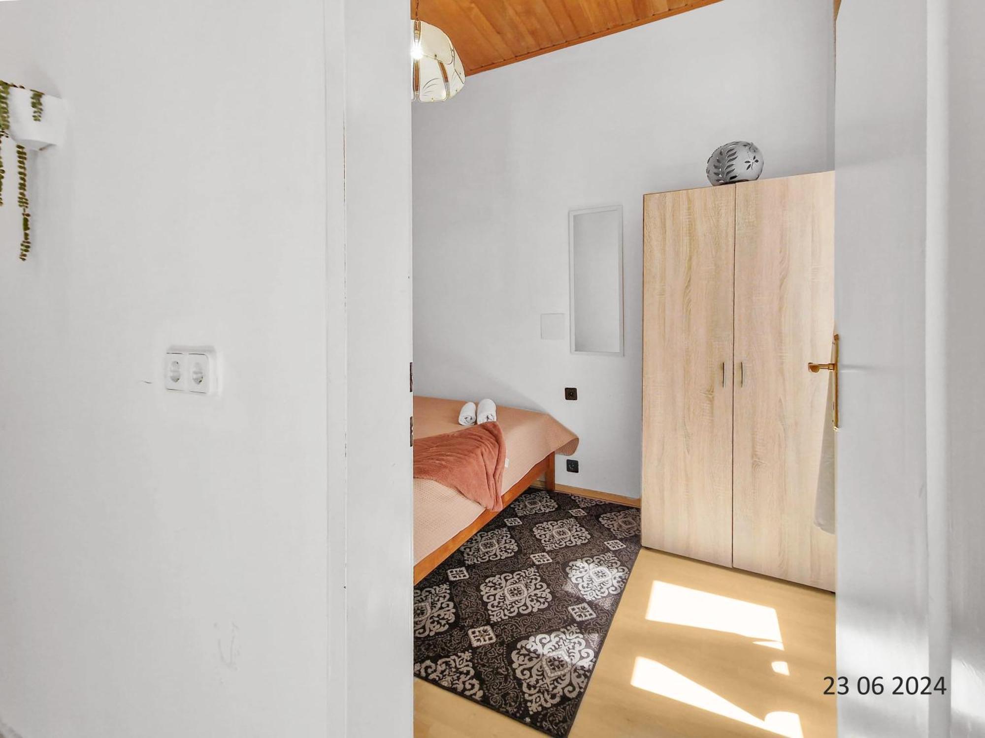 Four-Bedroom, Four King-Size Comfort Wenen Buitenkant foto