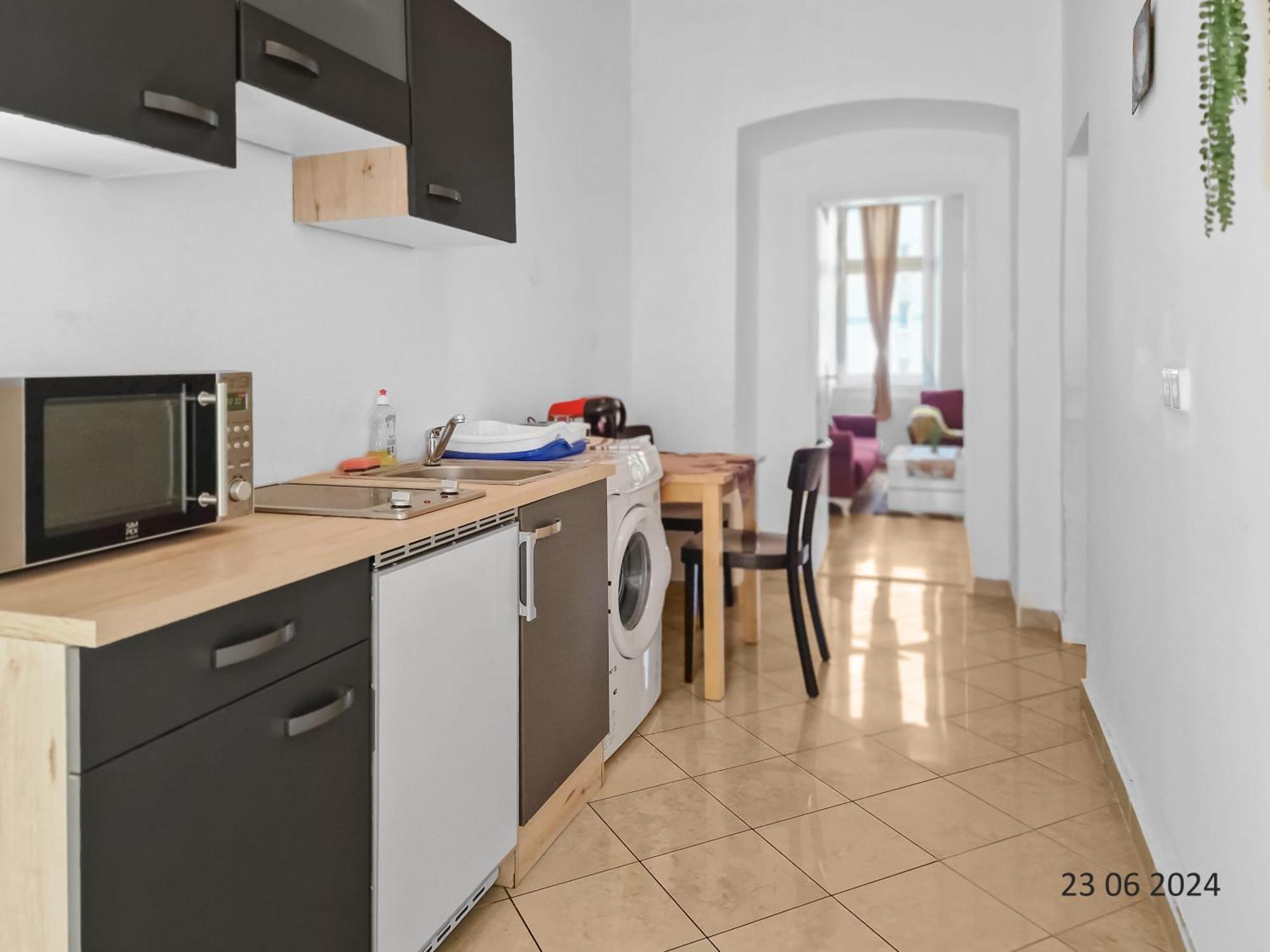 Four-Bedroom, Four King-Size Comfort Wenen Buitenkant foto