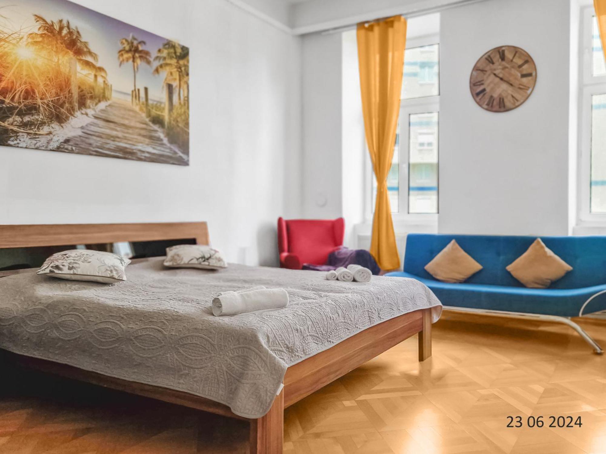 Four-Bedroom, Four King-Size Comfort Wenen Buitenkant foto