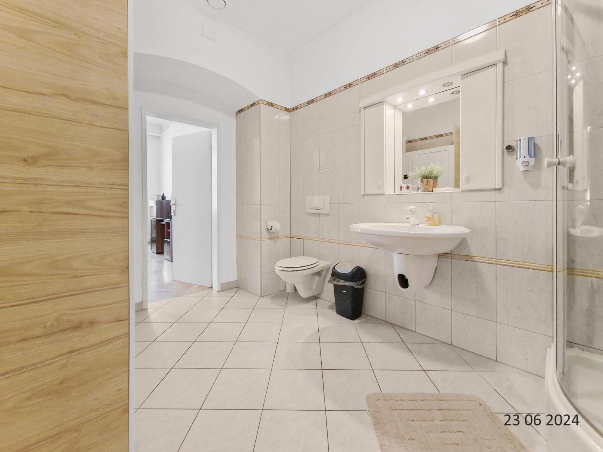 Four-Bedroom, Four King-Size Comfort Wenen Buitenkant foto