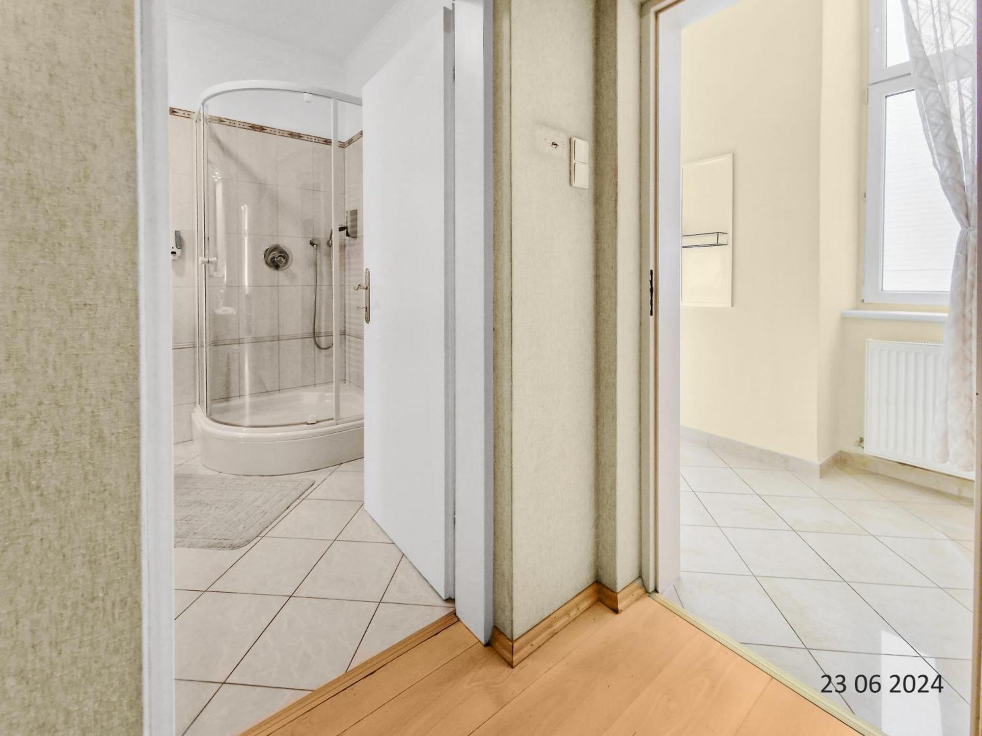Four-Bedroom, Four King-Size Comfort Wenen Buitenkant foto
